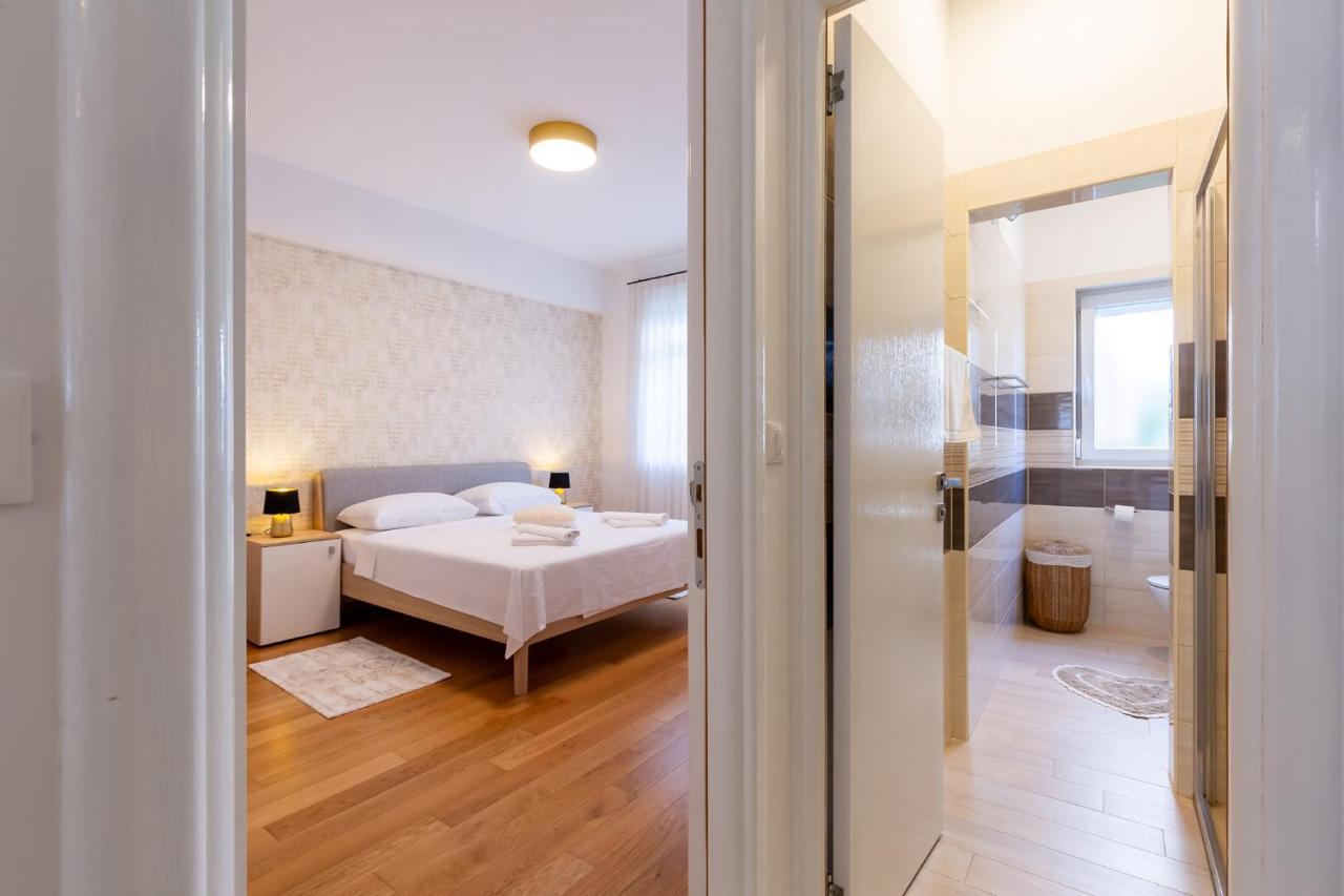 פורץ Stylish Apartment Mediterraneo מראה חיצוני תמונה