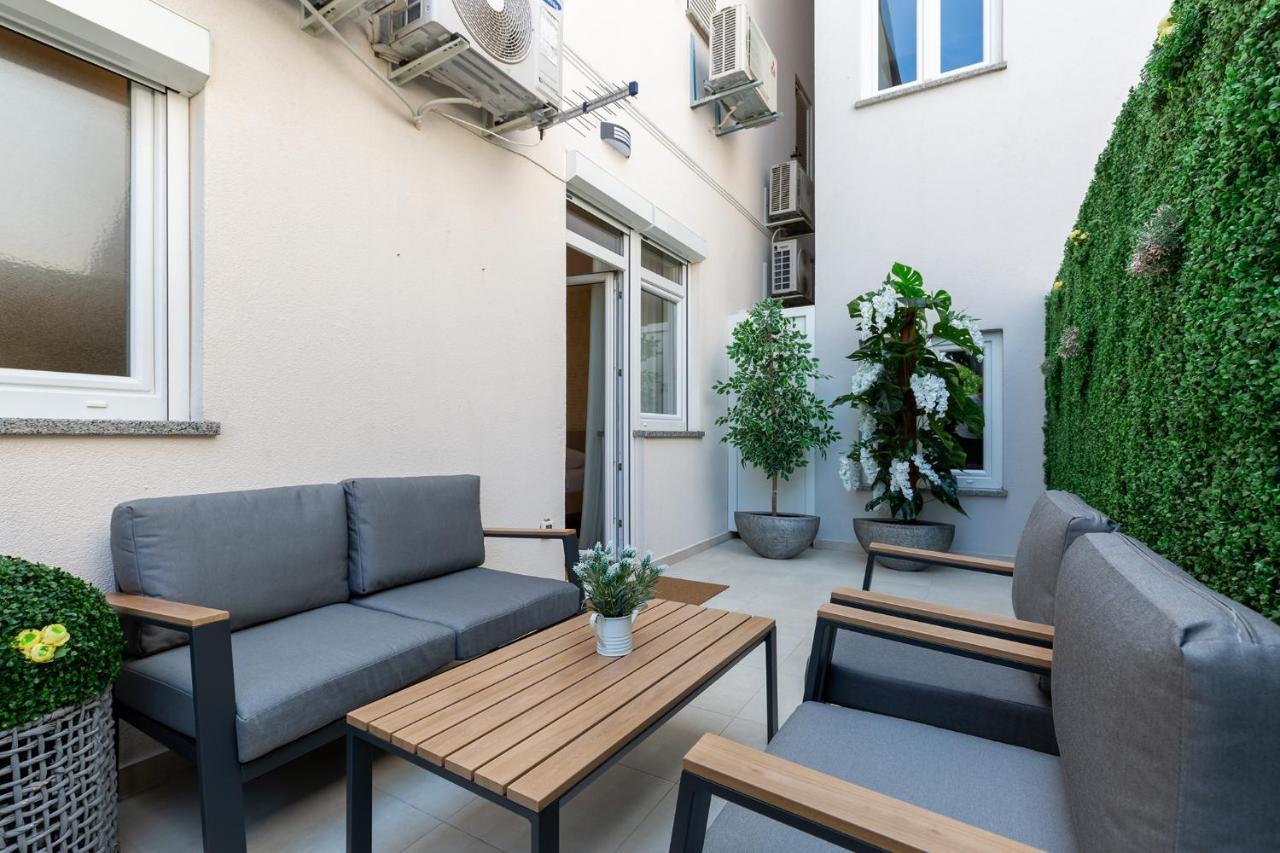 פורץ Stylish Apartment Mediterraneo מראה חיצוני תמונה