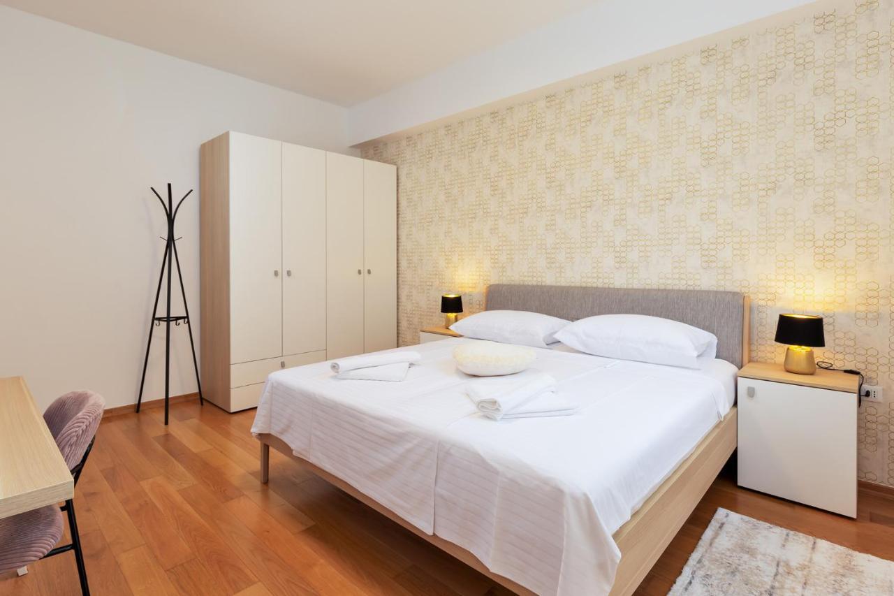פורץ Stylish Apartment Mediterraneo מראה חיצוני תמונה