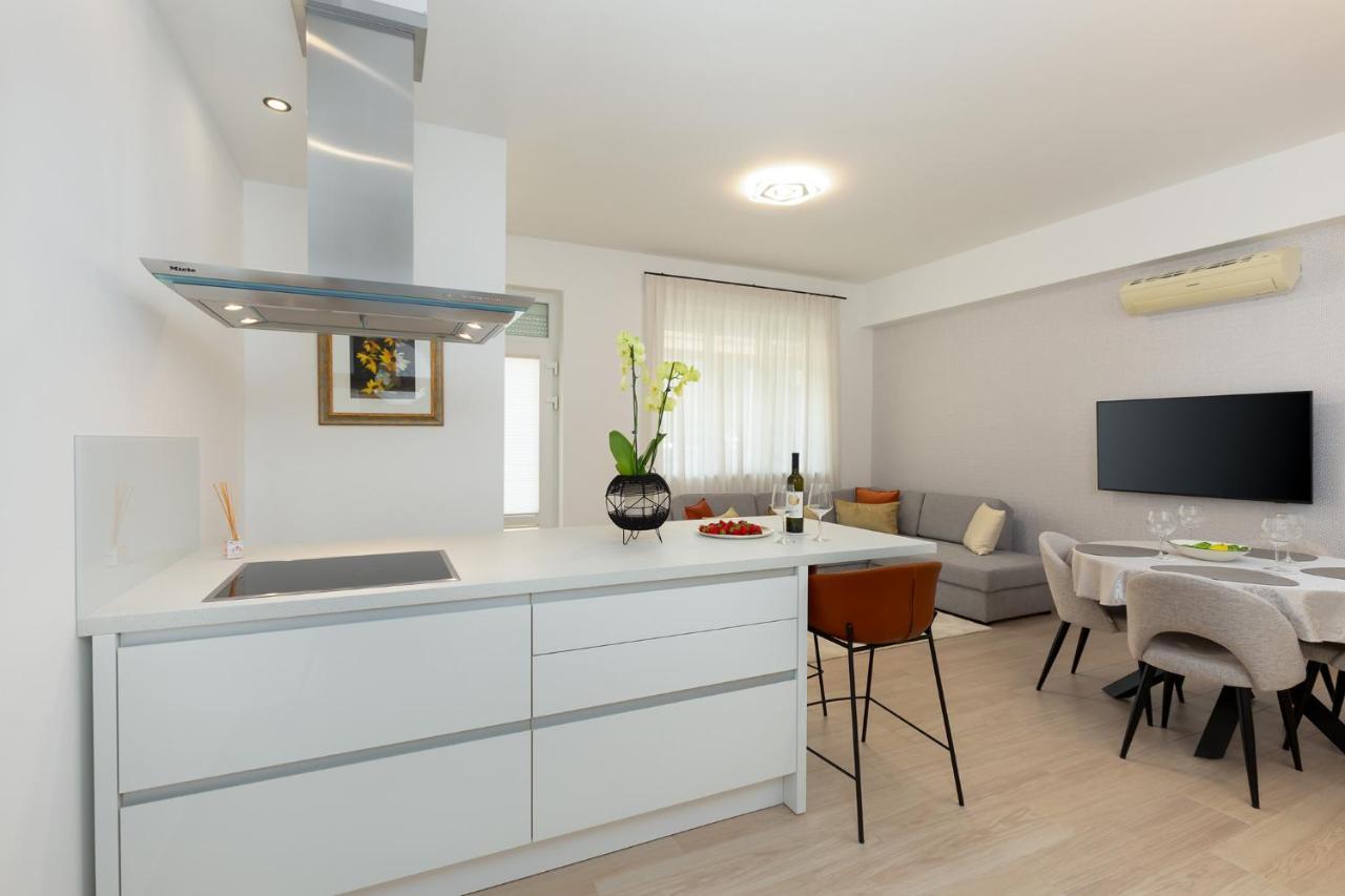 פורץ Stylish Apartment Mediterraneo מראה חיצוני תמונה